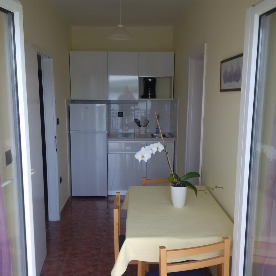 Apartments Pralija Mile Žaborić Zewnętrze zdjęcie
